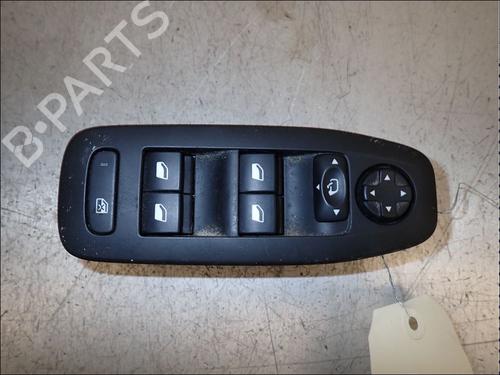 Used Left front window switch Left front window switch 34022833 34022833