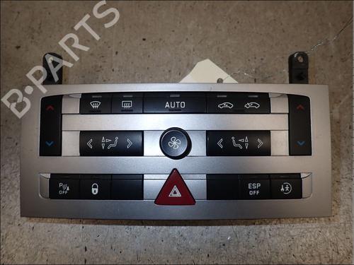 Used Climate control Climate control PEUGEOT 407 (6D_) 2.0 HDi 135 (6DRHRH, 6DRHRE, 6DRHRG, 6DRHRJ) (136 hp) 34035569 34035569