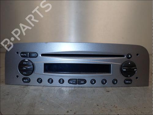 Used Radio Radio ALFA ROMEO 147 (937_) 1.9 JTDM 8V (937.AXD1A, 937.AXU1A, 937.BXU1A) (120 hp) 34031248 34031248