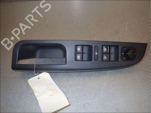 Used Left front window switch Left front window switch VW GOLF V (1K1) 2.0 TDI 4motion (140 hp) 34029794 34029794