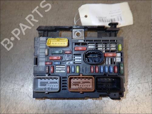 Used Fuse box Fuse box CITROËN C4 Grand Picasso I (UA_) 2.0 HDi 150 (150 hp) 34030163 34030163