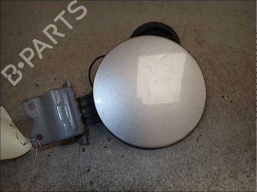 Used Fuel flap Fuel flap TOYOTA YARIS (_P1_) 1.0 (SCP10_, SCP10R) (65 hp) 34026530 34026530