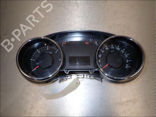 Used Instrument cluster Instrument cluster PEUGEOT 5008 (0U_, 0E_) 1.6 HDi (114 hp) 34012991 34012991
