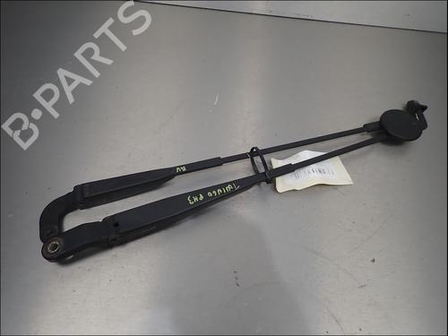 Used Front windshield wiper arm Front windshield wiper arm 39423148 39423148