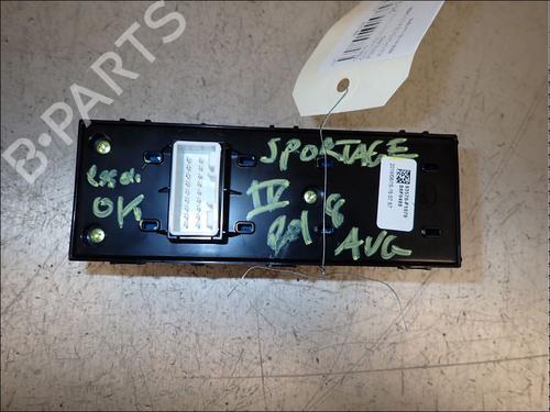 Left front window switch KIA SPORTAGE IV (QL, QLE) 1.6 CRDi | BP34011751I27 - Image 2