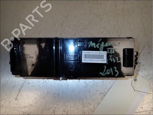 Climate control RENAULT MEGANE III Hatchback (BZ0/1_, B3_) 1.2 TCe (BZ2B, BZ11) | BP34030132I5 - Image 2