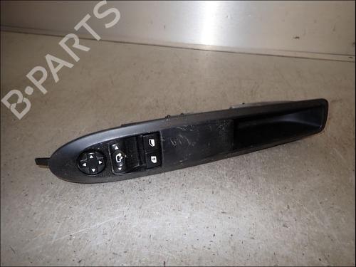 Used Left front window switch Left front window switch DS DS 3 Convertible (SB_) 1.2 THP 110 (110 hp) 39942419 39942419