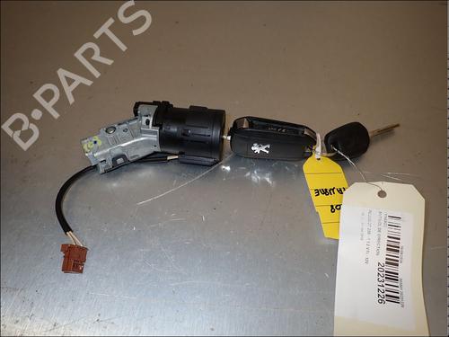 Used Ignition barrel Ignition barrel PEUGEOT 208 I (CA_, CC_) 1.2 PureTech 82 (82 hp) 34023192 34023192