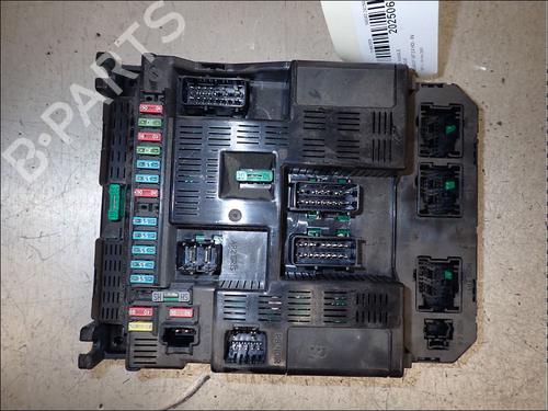fuse-box-peugeot-307-3ac-2000-2001-2002-2003-2004-2005-2006-2007-2008-2009-2010-2011-2012-34027208 main image