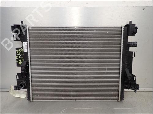 Used Water radiator Water radiator 37658867 37658867