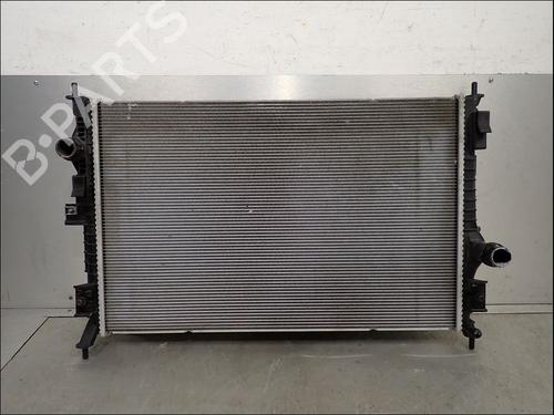 water-radiator-citroen-c4-picasso-ii-2013-38034724 main image