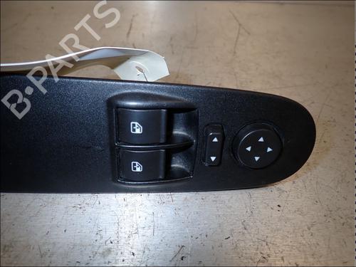 Left front window switch FIAT PUNTO EVO (199_) 1.3 D Multijet | BP34022983I27 - Image 2