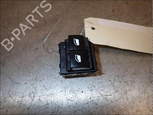 Used Left front window switch Left front window switch CITROËN C4 CACTUS 1.6 HDi 90 (92 hp) 34032857 34032857