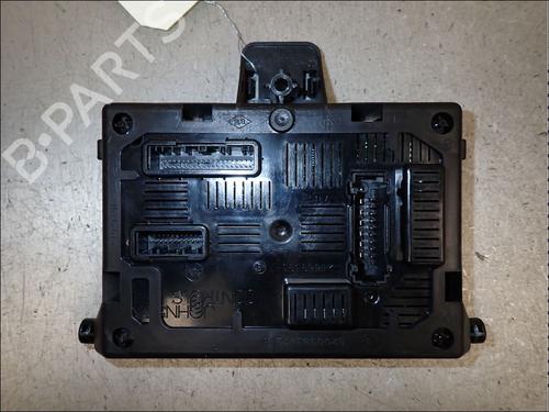 fuse-box-renault-clio-iii-br01-cr01-2005-2006-2007-2008-2009-2010-2011-2012-2013-2014-34014629 main image