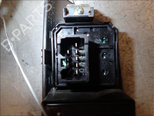 Left front window switch HYUNDAI COUPE II (GK) 2.0 GLS | BP34012391I27 - Image 3