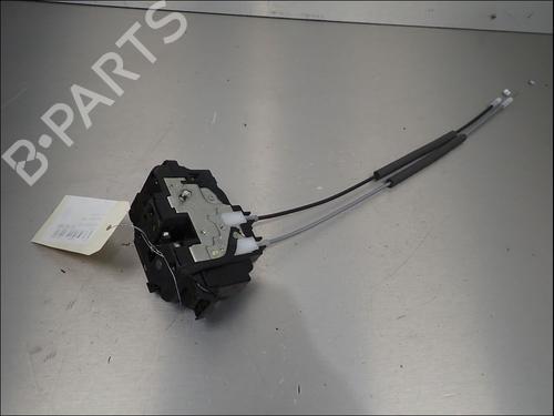Used Rear right lock Rear right lock 39423119 39423119