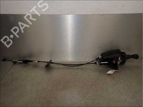 Used Gear lever Gear lever RENAULT MASTER III Van (FV) 2.3 dCi 125 FWD (FV0C, FV0D, FV0G, FV0H, FV0J, FV0K,... (125 hp) 34036084 34036084