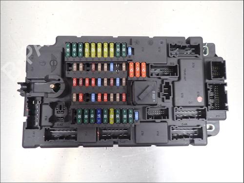 Used Fuse box Fuse box MINI MINI COUNTRYMAN (R60) Cooper SD (143 hp) 39683876 39683876