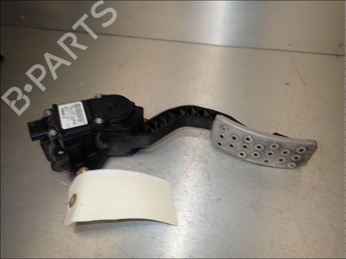 pedal-renault-laguna-coupe-dt01-2008-2009-2010-2011-2012-2013-2014-2015-34014783 main image