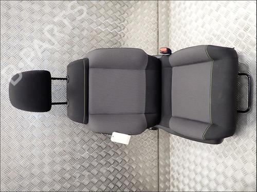 Used Right front seat Right front seat 39225126 39225126