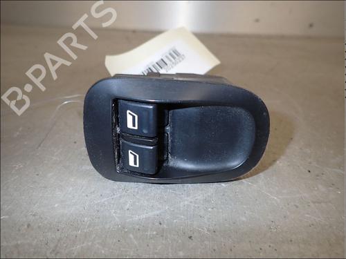 Used Left front window switch Left front window switch PEUGEOT 206 Hatchback (2A/C) 1.4 i (75 hp) 34019994 34019994