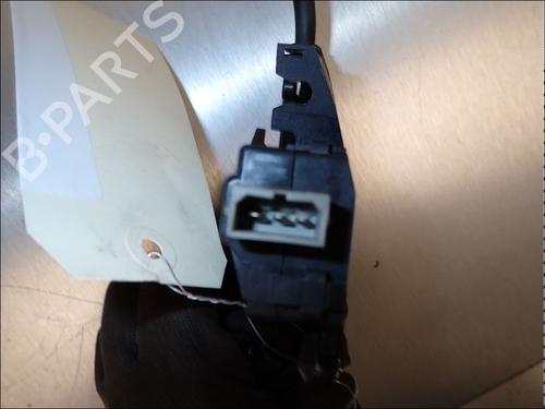 Tailgate lock AUDI A4 B7 (8EC) 2.5 TDI | BP34010749C101 - Image 4