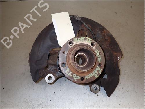 Used Left front steering knuckle Left front steering knuckle PEUGEOT 308 II (LB_, LP_, LW_, LH_, L3_) 1.2 THP 110 (110 hp) 34015305 34015305