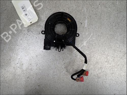 squib-airbag-renault-megane-iv-hatchback-b9amn_-2015-36771413 main image