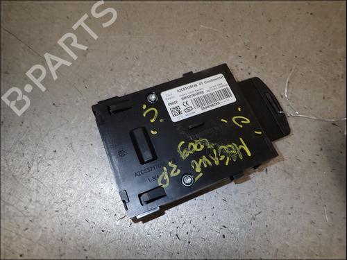 Used Card reader Card reader RENAULT MEGANE III Coupe (DZ0/1_) 1.9 dCi (DZ0N, DZ0J, DZ1J, DZ1K) (131 hp) 35893183 35893183