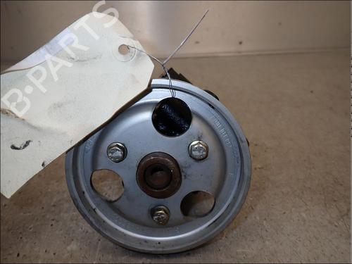 Used Steering pump Steering pump RENAULT SCÉNIC I MPV (JA0/1_, FA0_) 1.6 (JA00, JA16, JA15, JA19, JA1V, JA2B, JA2C, JA0B,... (107 hp) 34013675 34013675