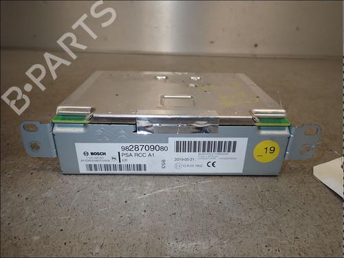 Used Radio Radio CITROËN C3 III (SX) 1.2 PureTech 82 (83 hp) 34030939 34030939