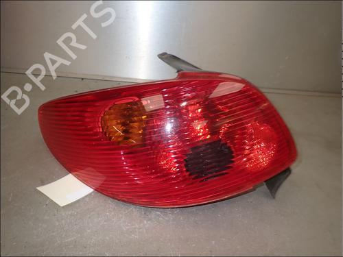 Farolim esquerdo Farolim esquerdo PEUGEOT 206 Hatchback (2A/C) 1.4 i (75 hp) 34017511 34017511