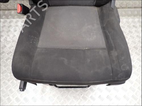 Left front seat PEUGEOT EXPERT Van (V_) 2.0 BlueHDi 150 | BP37658956C15 - Image 2