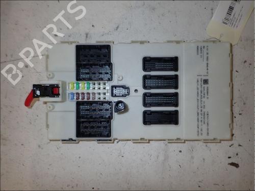 Used Fuse box Fuse box BMW 1 (F20) 116 i (136 hp) 34020697 34020697