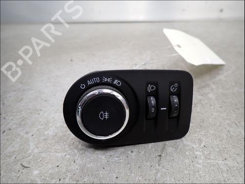 Used Headlight switch Headlight switch 36832175 36832175