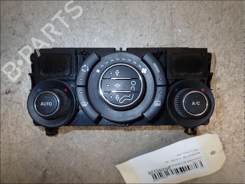 Used Climate control Climate control PEUGEOT 308 I (4A_, 4C_) 1.6 HDi (90 hp) 34029022 34029022