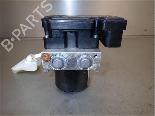 Used ABS pump ABS pump RENAULT MEGANE III Hatchback (BZ0/1_, B3_) 1.2 TCe (BZ2B, BZ11) (116 hp) 34015777 34015777