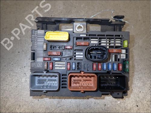 Used Fuse box Fuse box CITROËN C4 Grand Picasso I (UA_) 1.6 HDi (109 hp) 34147927 34147927