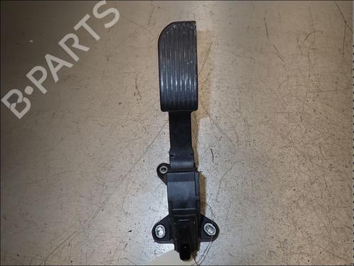 pedal-peugeot-108-2014-34016119 main image