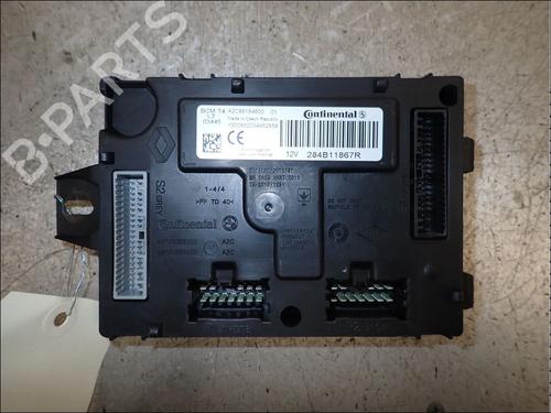 fuse-box-renault-clio-iv-bh_-2012-2013-2014-2015-2016-2017-2018-2019-2020-2021-34031542 main image