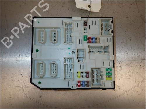 fuse-box-renault-megane-iii-hatchback-bz01_-b3_-2008-34014252 main image