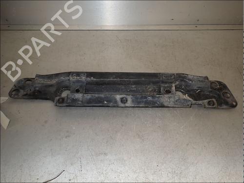 Refuerzo paragolpes delantero Refuerzo paragolpes delantero CHRYSLER PT CRUISER (PT_) 2.2 CRD (150 hp) 34031715 34031715