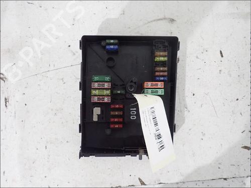 Fuse box VW GOLF VI (5K1) 1.6 TDI | BP34021425E1 - Image 2