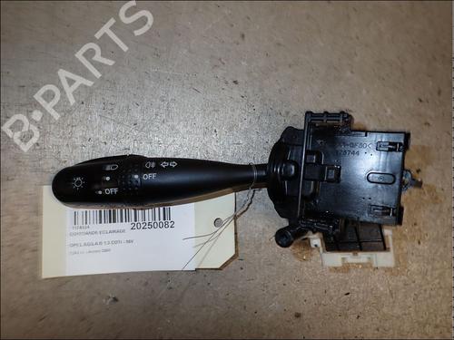 Used Headlight switch Headlight switch OPEL AGILA B (H08) 1.3 CDTI (F68) (75 hp) 34032128 34032128