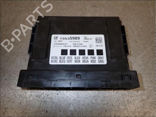 Used Fuse box Fuse box OPEL ASTRA K (B16) 1.5 CRDI (68) (122 hp) 34018932 34018932