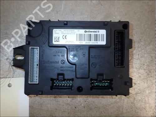 Used Fuse box Fuse box RENAULT CLIO IV (BH_) 1.5 dCi 90 (90 hp) 34033998 34033998