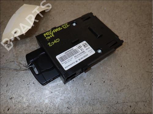 Kortlæser Kortlæser RENAULT MEGANE III Hatchback (BZ0/1_, B3_) 1.5 dCi (106 hp) 34033675 34033675