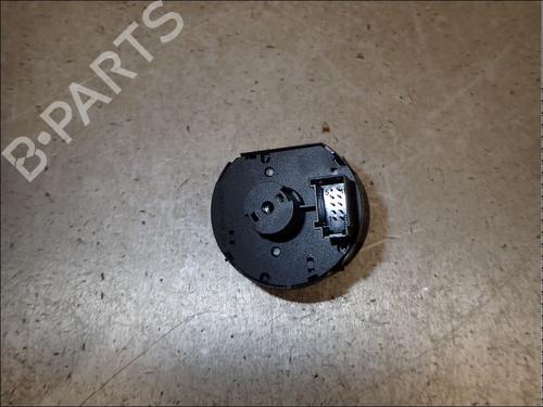 Headlight switch VW GOLF V (1K1) 1.9 TDI | BP34036768I24 - Image 2