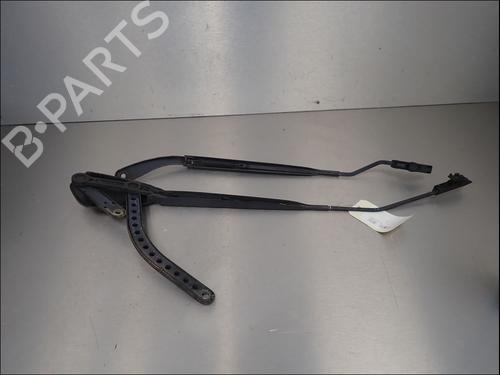 Used Front windshield wiper arm Front windshield wiper arm 39498654 39498654