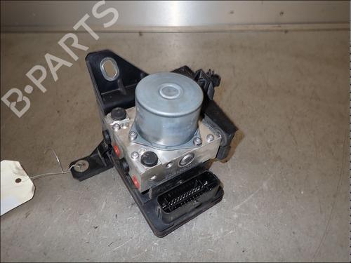Used ABS pump ABS pump FIAT 500L (351_, 352_) 1.6 D Multijet (199LYD1B) (105 hp) 34018640 34018640